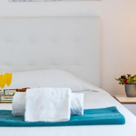 Apartment 1314 Fabulous 2 Bedroom Roof Terrace Callao Salvaje